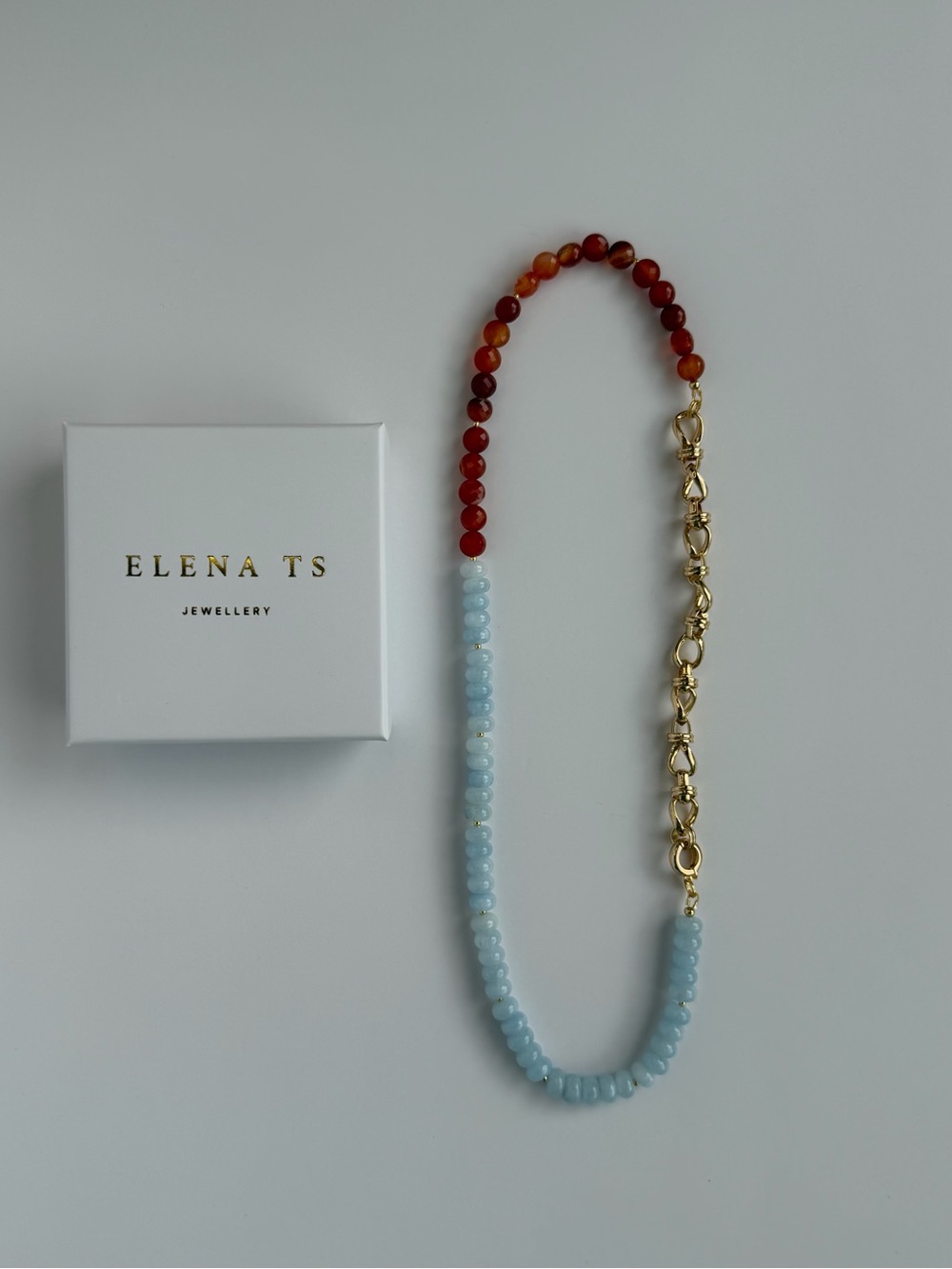 516 Agate Stone and Aquamarine Necklace with Gold Chain
